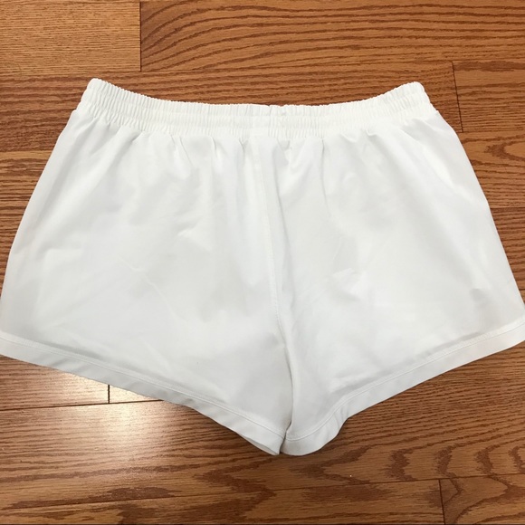 FOREVER 21 WHITE WORKOUT SHORTS - Picture 4 of 6